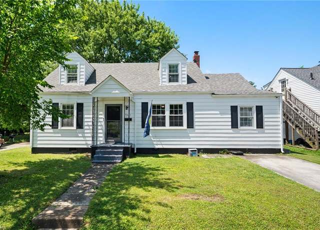 Property at 3621 S Warwick Cir, Norfolk, VA 23513, 5 beds, 2 baths