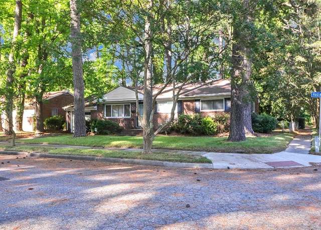 Property at 886 Hadley Rd, Norfolk, VA 23502, 3 beds, 1.5 baths