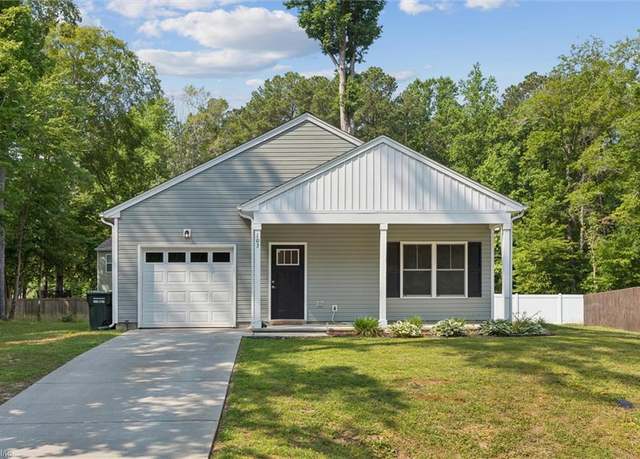 Property at 103 Barham Blvd, Yorktown, VA 23690, 3 beds, 2 baths