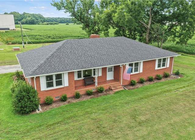 Property at 1428 Greenway Rd, Suffolk, VA 23438, 3 beds, 2 baths