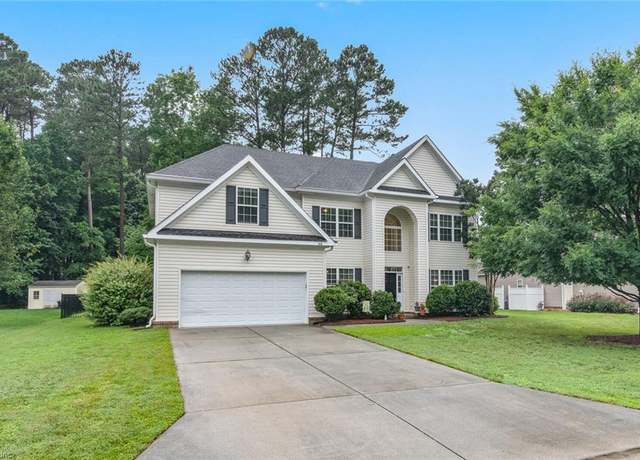 Property at 308 Queen Ct, Smithfield, VA 23430, 5 beds, 3 baths