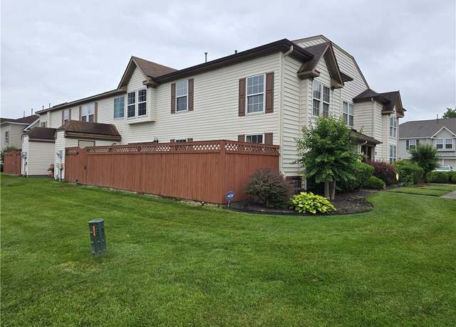 Property at 129 White Cedar Ln, Yorktown, VA 23693, 3 beds, 2.5 baths