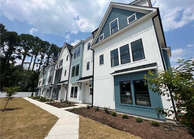 Property at 917 Jennings Ln, Chesapeake, VA 23322, 3 beds, 3.5 baths