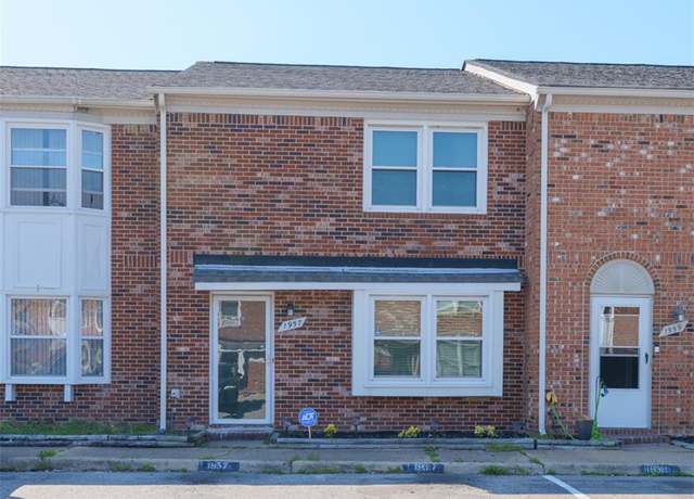 Property at 1957 Darnell Dr, Virginia Beach, VA 23455, 2 beds, 2.5 baths