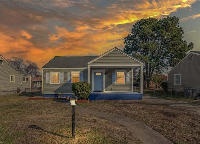 Property at 406 Colonial Ave, Hampton, VA 23661, 3 beds, 2 baths