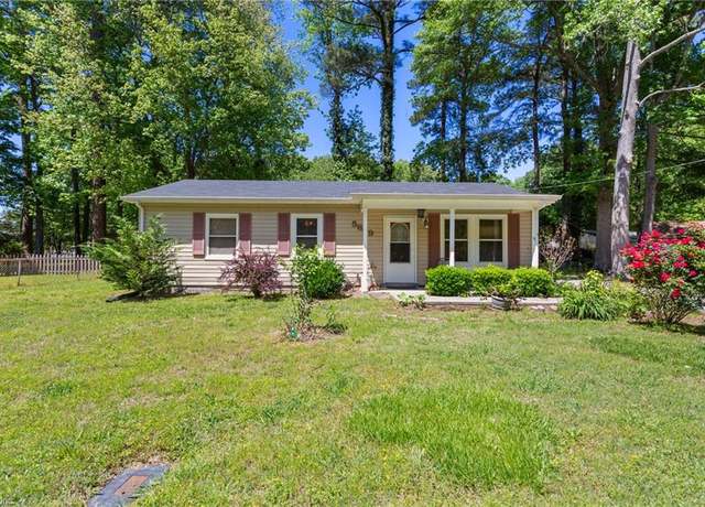 Property at 5649 Nathaniel St, Suffolk, VA 23435, 3 beds, 1 bath