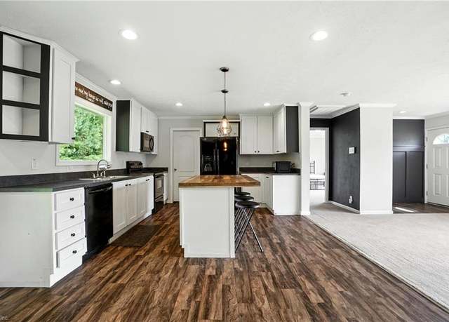 Property at 32022 Jenkins Mill Rd, Franklin, VA 23851, 3 beds, 2 baths