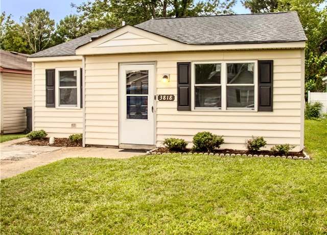 Property at 3818 Peach Orchard Cir, Portsmouth, VA 23703, 2 beds, 1 bath