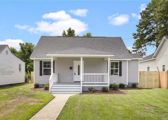 Property at 3405 Commonwealth Ave, Portsmouth, VA 23707, 3 beds, 2.5 baths