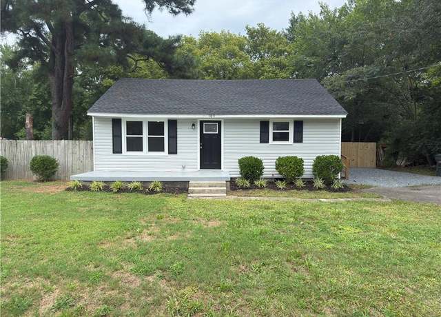 Property at 104 Fairfield Ave, Suffolk, VA 23434, 3 beds, 2 baths