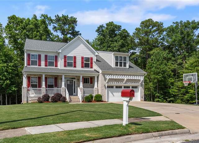Property at 1041 Cathedral Dr, Suffolk, VA 23434, 4 beds, 2.5 baths