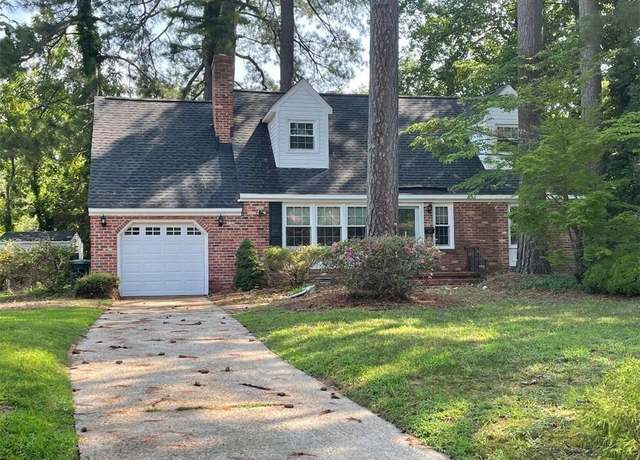 Property at 418 Pin Oak Rd, Newport News, VA 23601, 3 beds, 2 baths