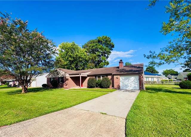 Property at 1304 Eagle Ave, Virginia Beach, VA 23453, 4 beds, 2 baths