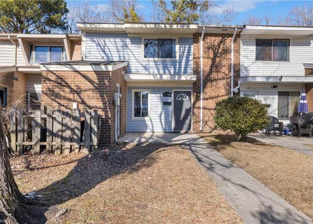 Property at 5616 Darby Close, Portsmouth, VA 23703, 3 beds, 2.5 baths