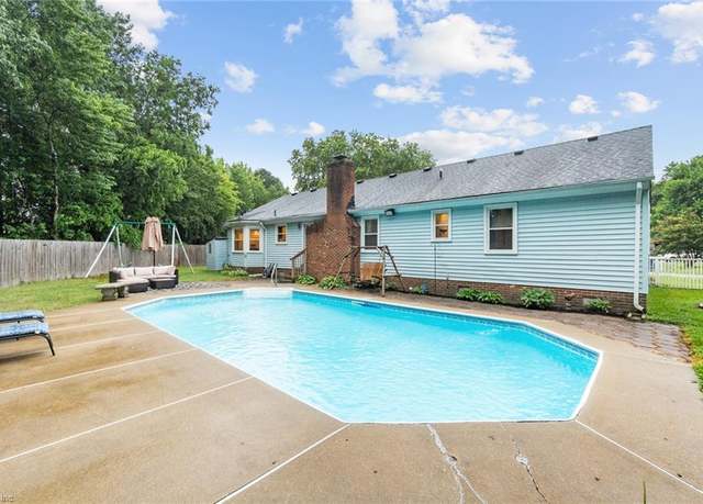 Property at 701 Merle Ct, Chesapeake, VA 23322, 4 beds, 2 baths