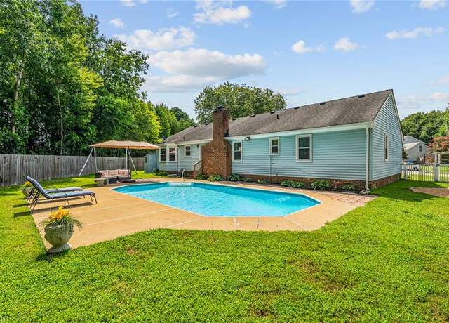Property at 701 Merle Ct, Chesapeake, VA 23322, 4 beds, 2 baths