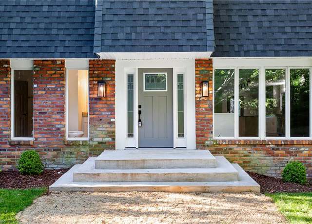 Property at 13 Saint Francis Dr, Newport News, VA 23602, 7 beds, 5 baths