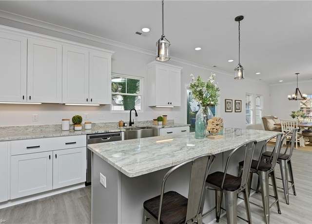 Property at 2539 Console Ave, Norfolk, VA 23518, 4 beds, 2.5 baths