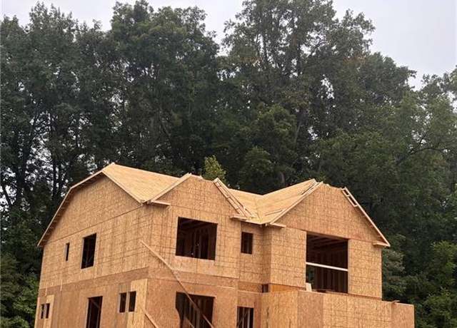 Property at 6341 Kellys Pl, Gloucester, VA 23061, 6 beds, 4 baths