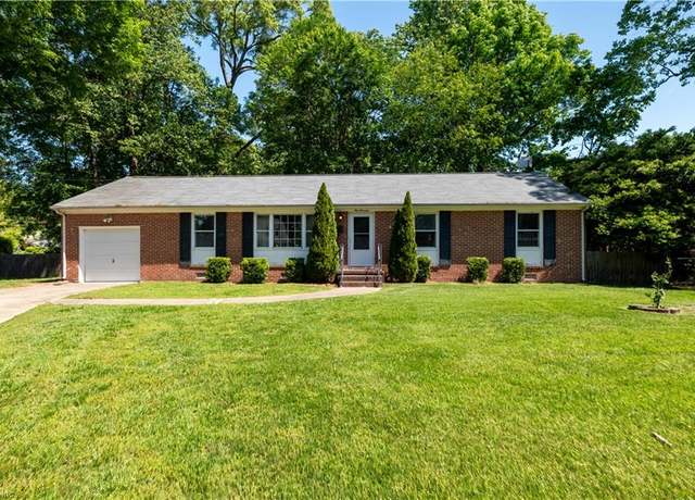 Property at 914 Arnett Dr, Newport News, VA 23608, 3 beds, 2 baths