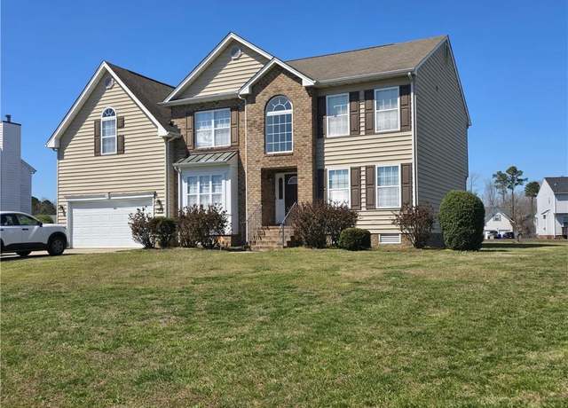 Property at 104 Parks Pl, Franklin, VA 23851, 6 beds, 3 baths