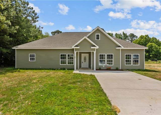 Property at 626 W Main St, Waverly, VA 23890, 4 beds, 3 baths