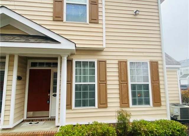 Property at 5113 Moreland St, Suffolk, VA 23435, 3 beds, 2.5 baths