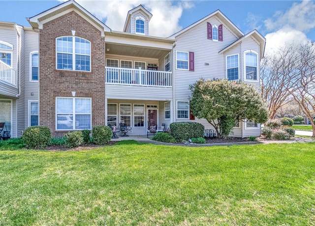 Property at 1001 Grand Oak Ln, Virginia Beach, VA 23455, 3 beds, 2 baths