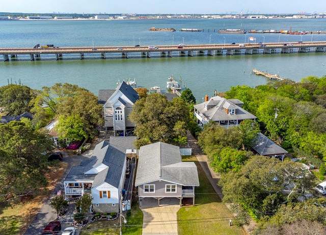 Property at 949 Little Bay Ave, Norfolk, VA 23503, 3 beds, 2 baths