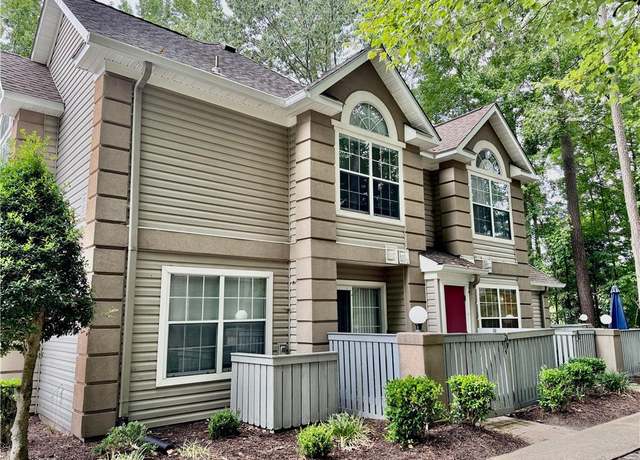 Property at 345 Gainsborough Sq, Chesapeake, VA 23320, 2 beds, 2 baths