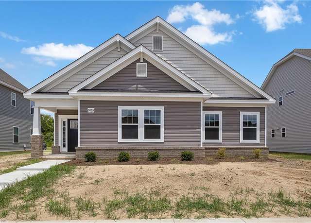 Property at 1015 Hillpoint Rd, Suffolk, VA 23434, 4 beds, 3 baths