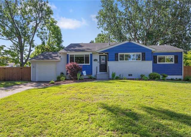 Property at 4965 Clover St, Virginia Beach, VA 23462, 4 beds, 2 baths