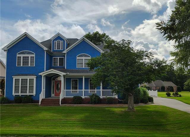 Property at 121 Bayside Dr, Moyock, NC 27958, 4 beds, 3.5 baths