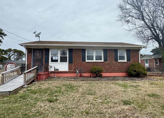 Property at 1000 Liston Ln, Portsmouth, VA 23701, 3 beds, 1 bath