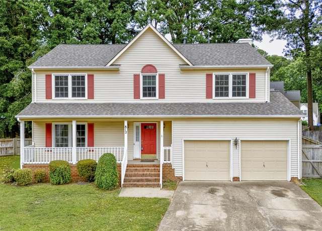 Property at 812 Bishop Ct, Newport News, VA 23602, 4 beds, 2.5 baths