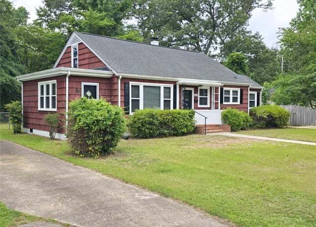 Property at 1111 Baxter St, Elizabeth City, NC 27909, 3 beds, 1.5 baths