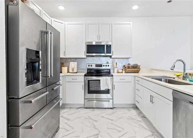 Property at 1733 Dromolin St #205, Virginia Beach, VA 23456, 2 beds, 2 baths