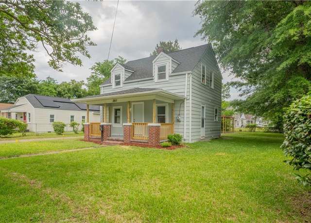 Property at 2811 Arcadia Ave, Portsmouth, VA 23704, 3 beds, 2 baths
