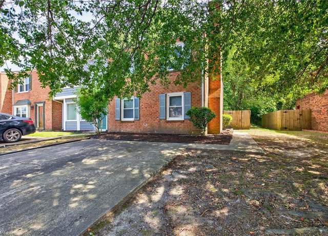 Property at 1807 Durham E, Virginia Beach, VA 23454, 3 beds, 2.5 baths