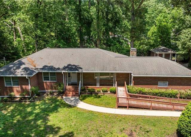 Property at 1508 Reynard Rd, Suffolk, VA 23433, 4 beds, 2 baths