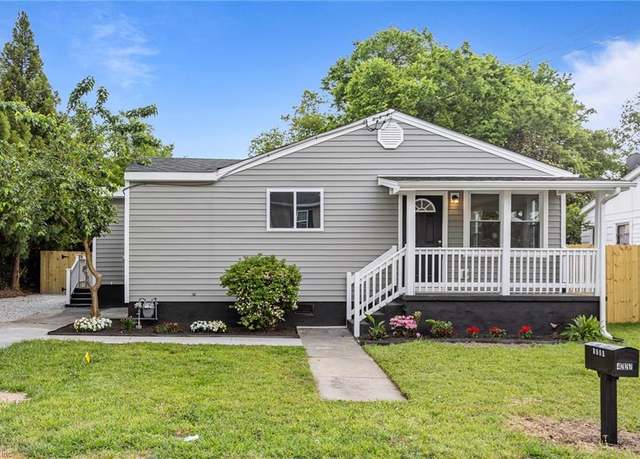Property at 4227 Caliente St, Norfolk, VA 23518, 4 beds, 2 baths
