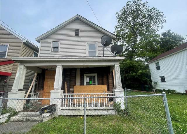 Property at 732 20th St, Newport News, VA 23607, 3 beds, 1 bath