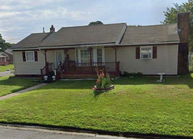 Property at 704 Stratford St, Portsmouth, VA 23701, 3 beds, 1 bath