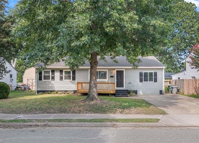 Property at 23 Clemwood Pkwy, Hampton, VA 23669, 4 beds, 2 baths