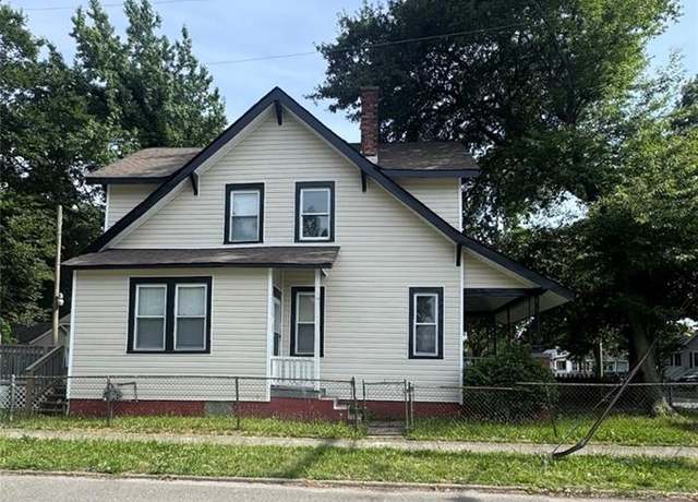 Property at 2101 Camden Ave, Portsmouth, VA 23704, 3 beds, 1.5 baths