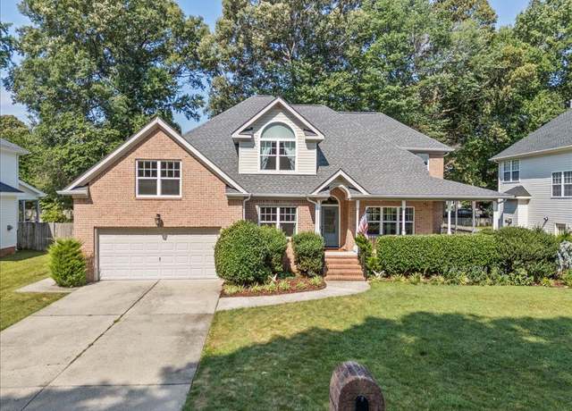 Property at 804 Denham Arch, Chesapeake, VA 23322, 5 beds, 3 baths