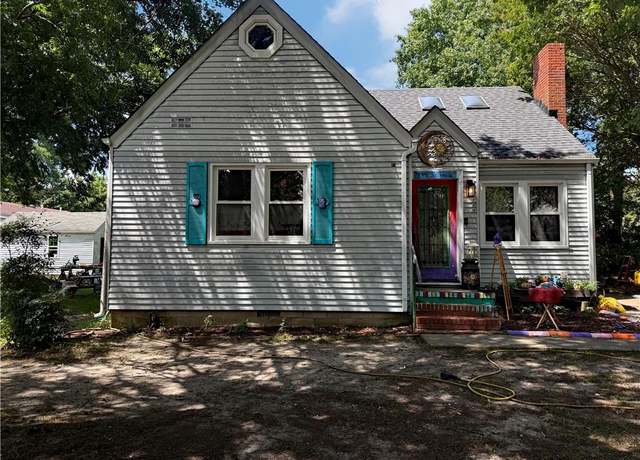 Property at 744 Sheppard Ave, Norfolk, VA 23518, 3 beds, 2 baths