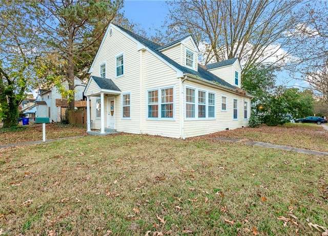 Property at 17 Prospect Pkwy, Portsmouth, VA 23702, 4 beds, 2.5 baths