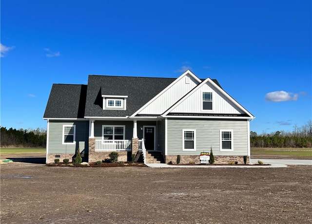 Property at 2395 Copeland Rd, Suffolk, VA 23434, 4 beds, 2.5 baths
