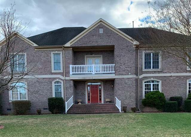 Property at 510 Rushwood Ct, Suffolk, VA 23435, 5 beds, 5.5 baths